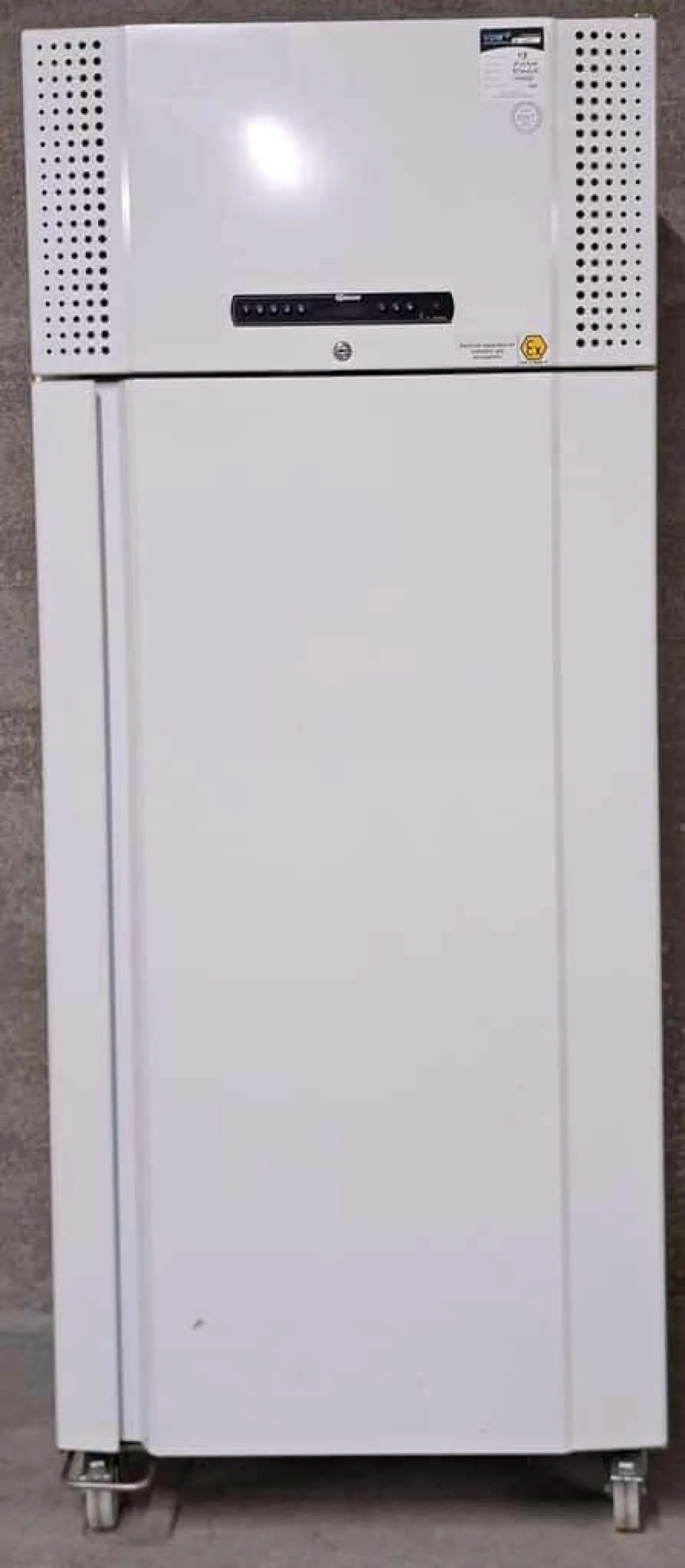 Gram BioPlus RF600W Vriezer - 1