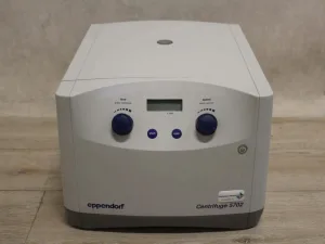 Eppendorf 5702 Centrifuge