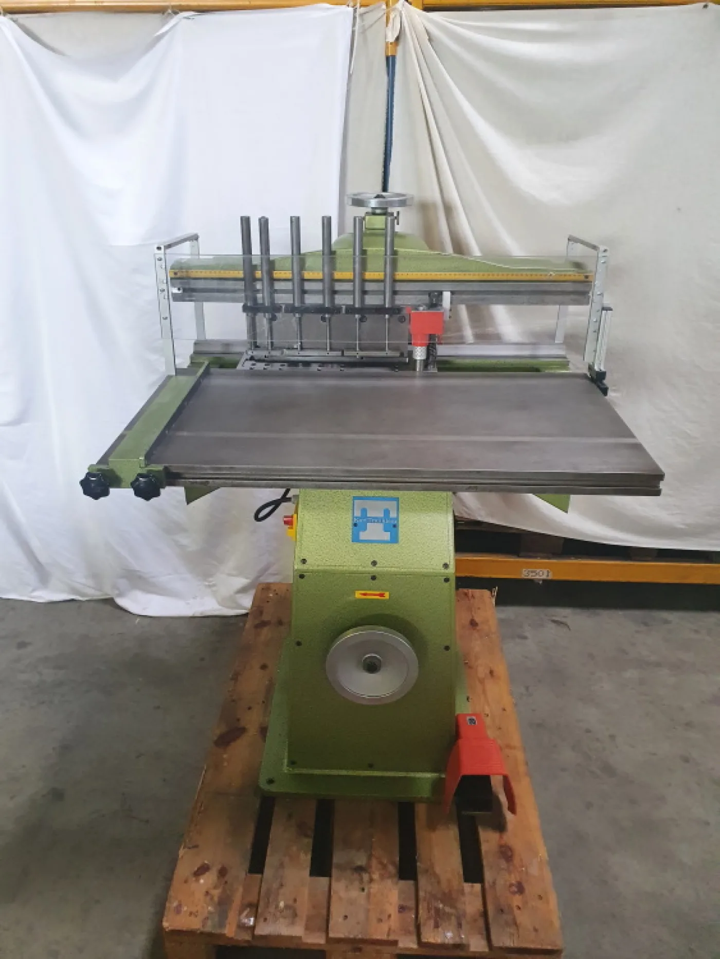 Universalstanze Tränklein USM 900 - 1