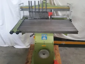 Universalstanze Tränklein USM 900