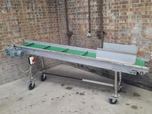 R J Herbert Engineering Incline Conveyor