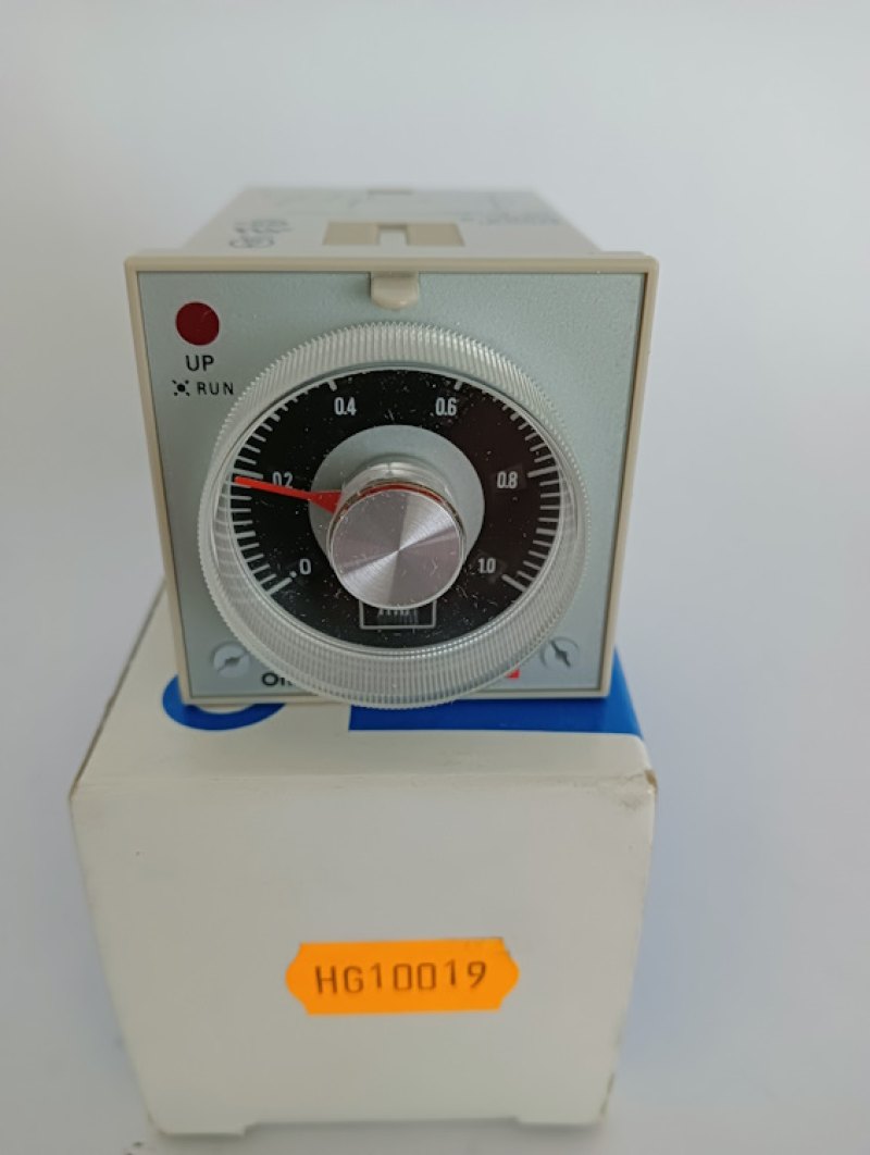 Omron Timer H3BA-8