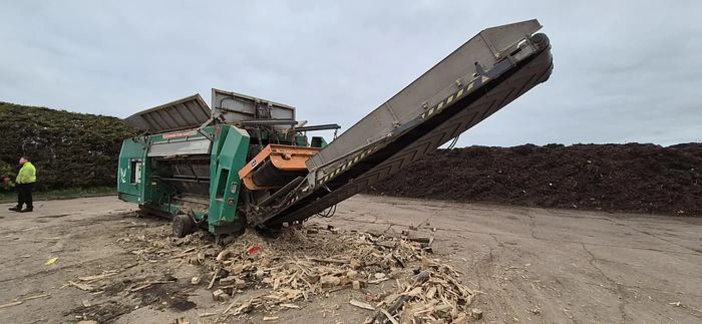 2011 Komptech Crambo 5000 Twin-Shaft Slow-Speed Shredder - 2