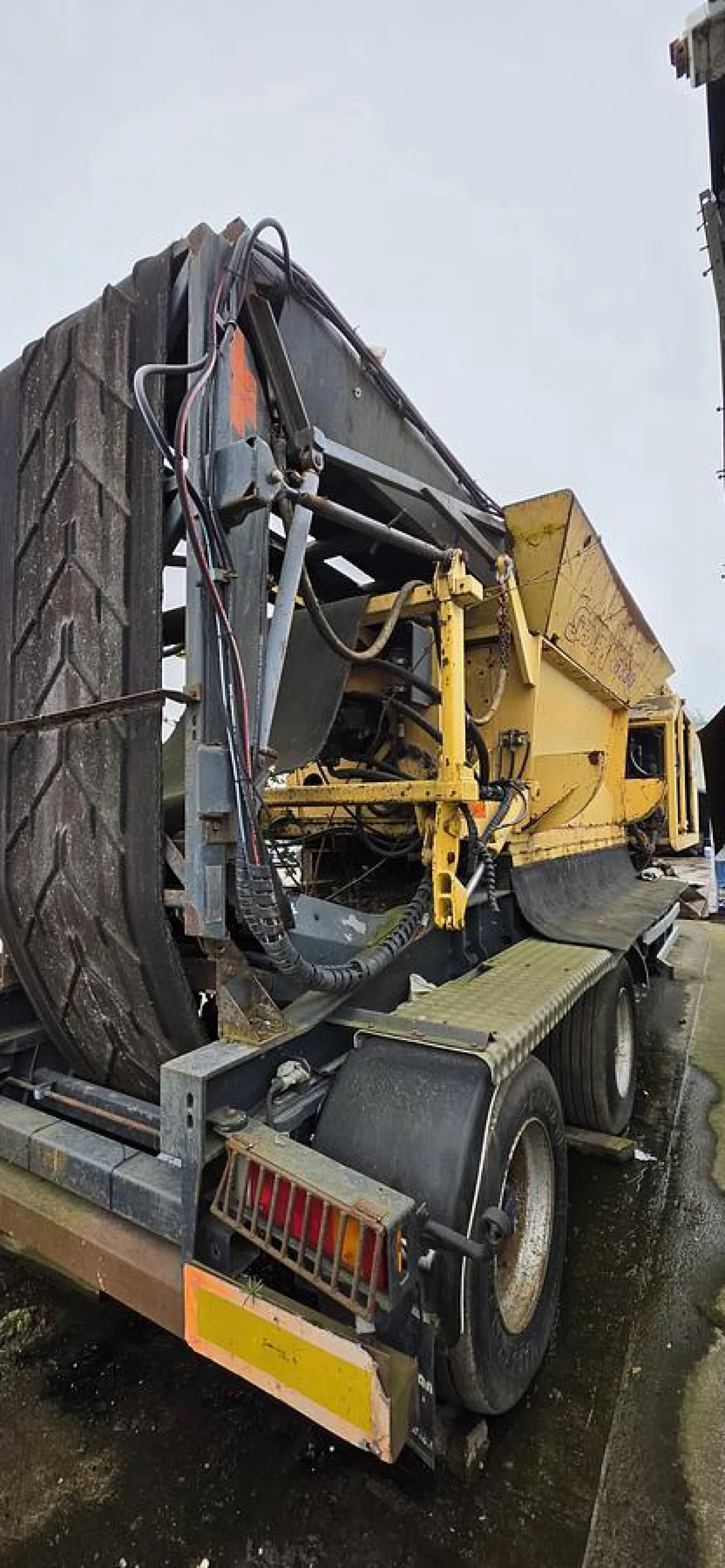 2008 Tana Shark 6330 Slow-speed Shredder - 7