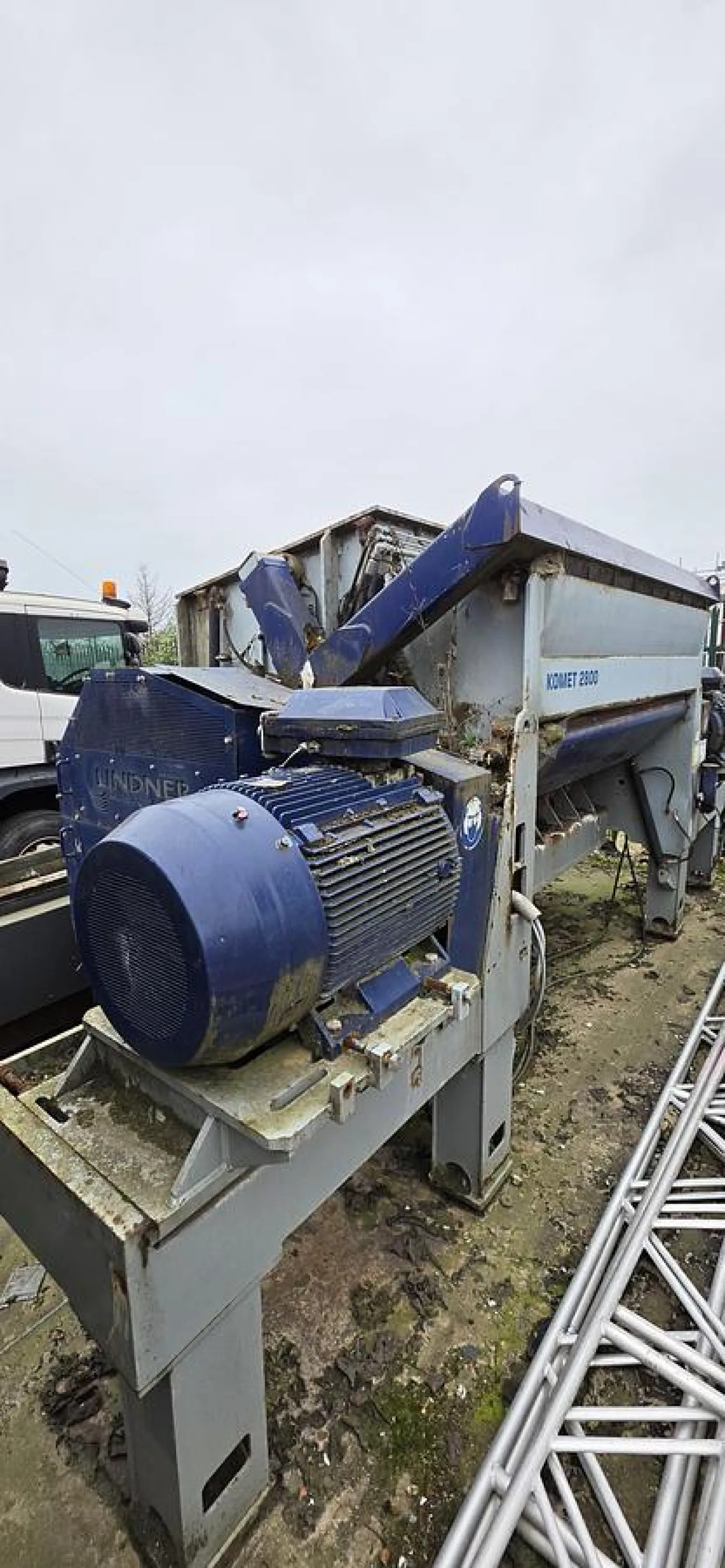 2005 Lindner Komet 2800 Single-Shaft Slow-Speed Shredder - 3