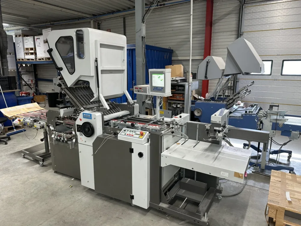 GUK S 520 plegadora