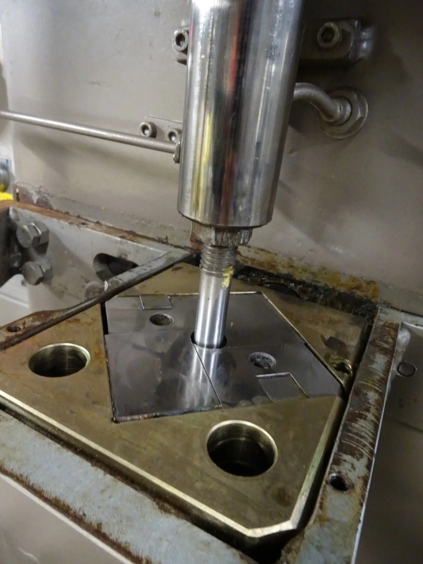 AUTOMATIC CORKING MACHINE FIRM QUAGLIA AND GIUSO, SINGLE HEAD FOR NATURAL CORK, SECOND-HAND MACHINE - 7