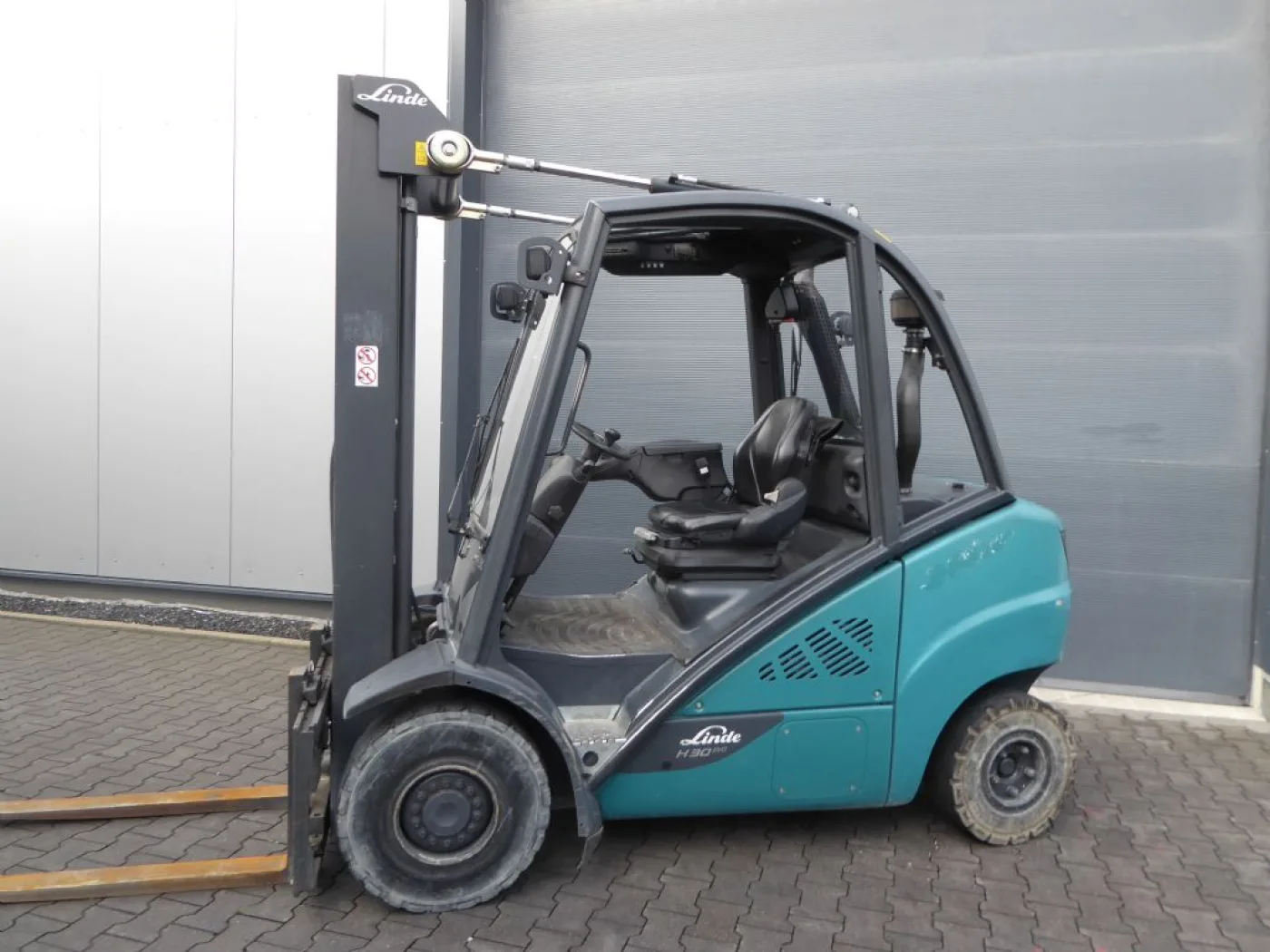 Linde H30D-02 - 4