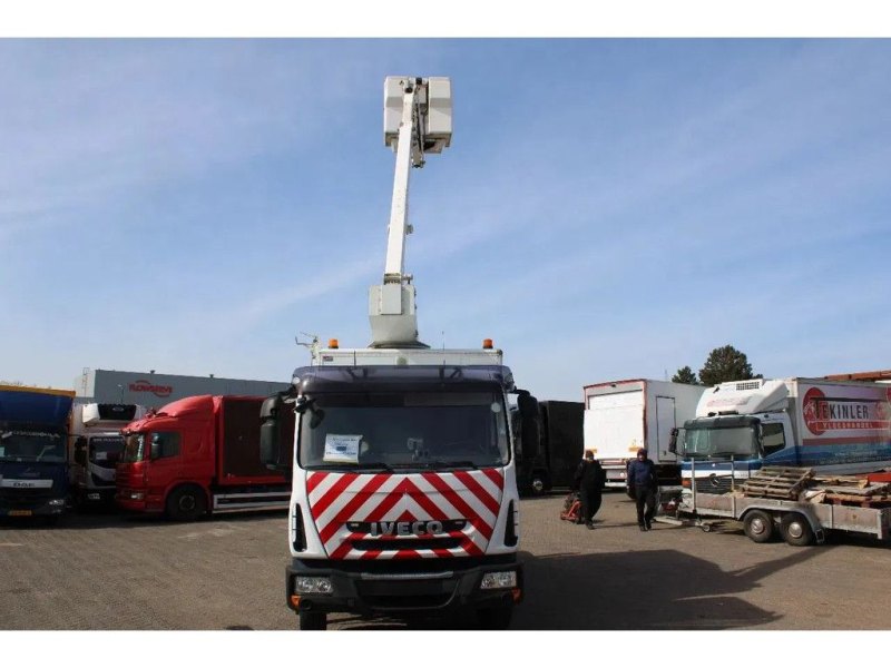 Iveco Eurocargo 120EL18 + COMET 14 METER + EURO 5