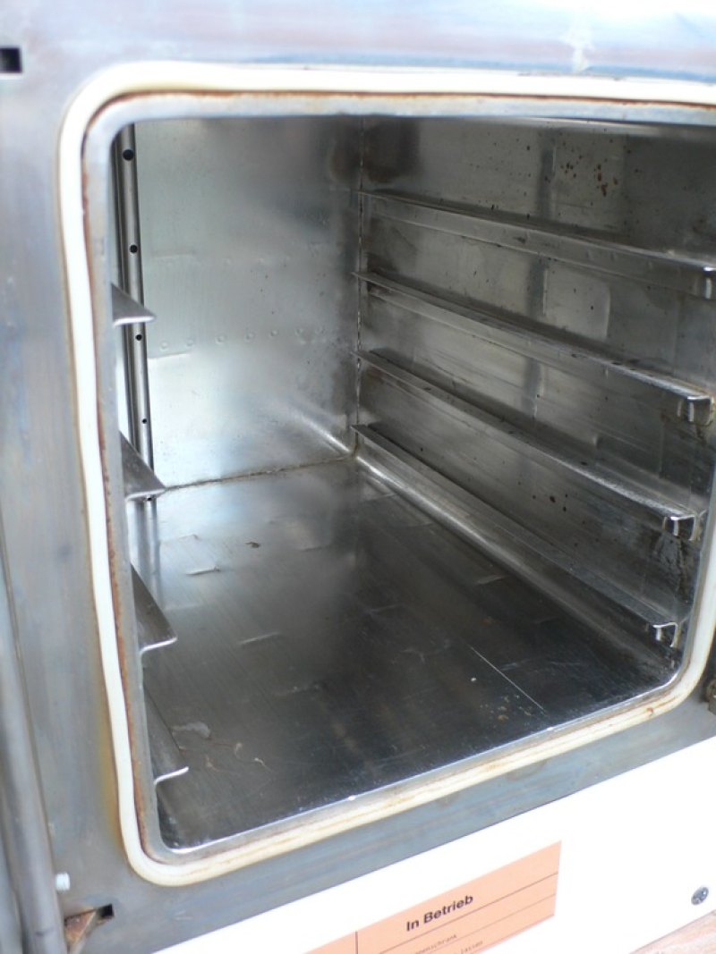 Salvis KVTS-11 - Drying oven