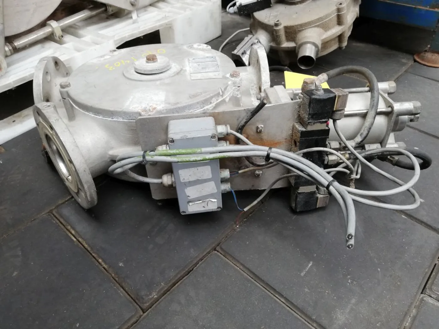 Waeschle ZKW 84 P-CR - Diverter valve - 4