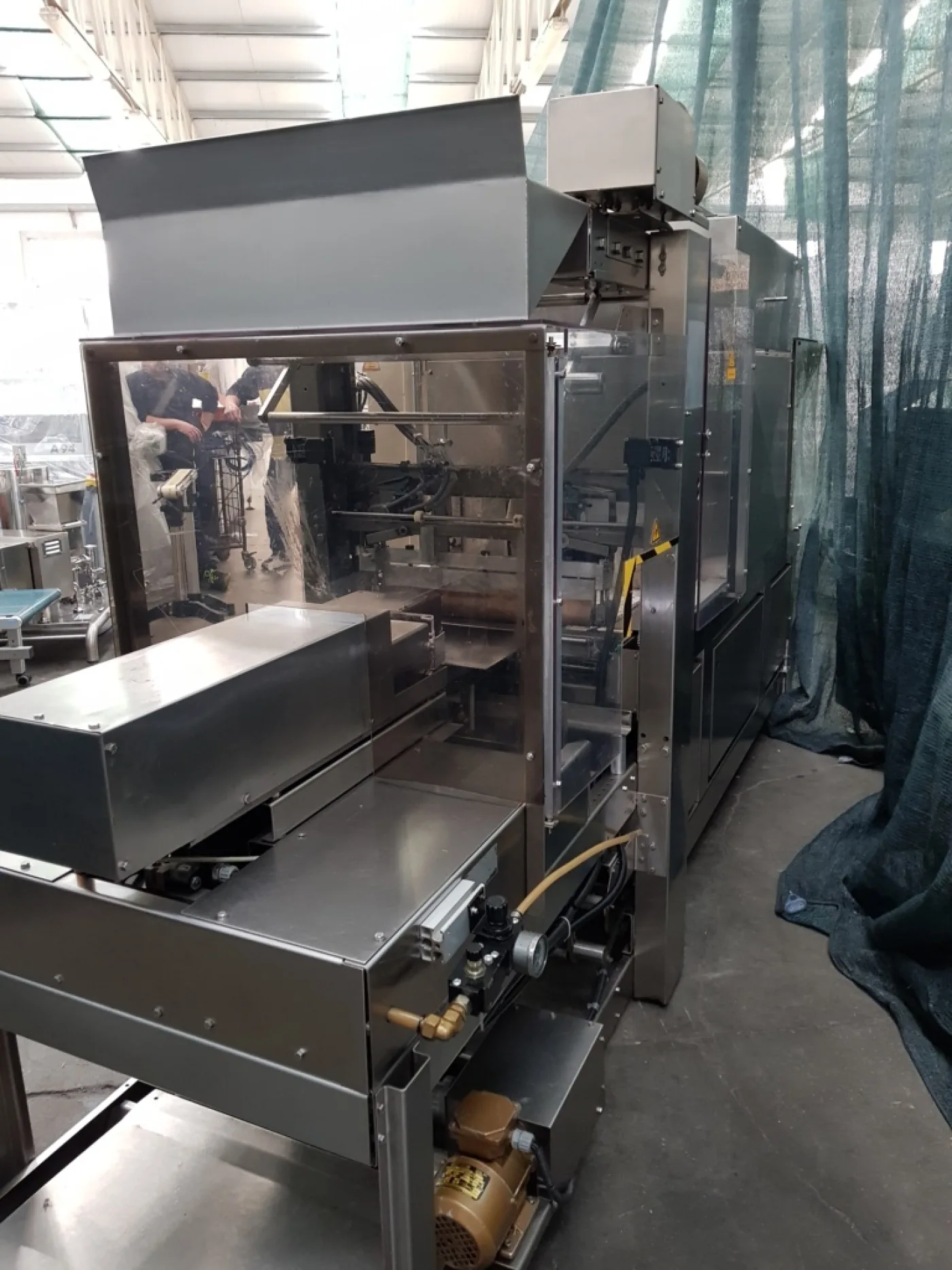 – FARDELLATRICE CELLOFANATRICE – POLYPACK – Mod. A2040 - 5