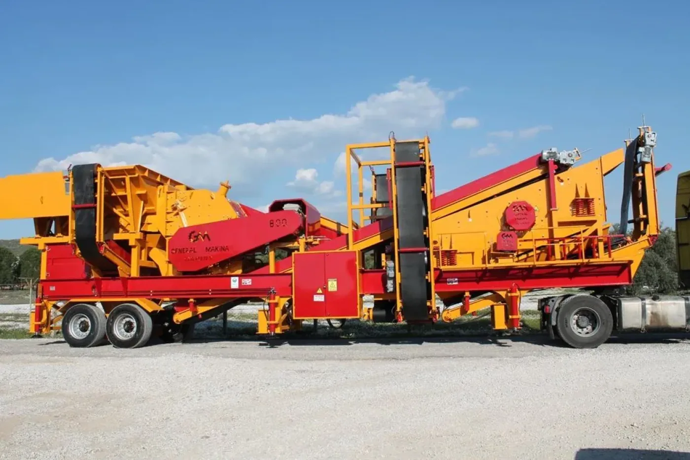 General 800 — Mobile Crushing & Screening Plant (Primary Impact) - 8