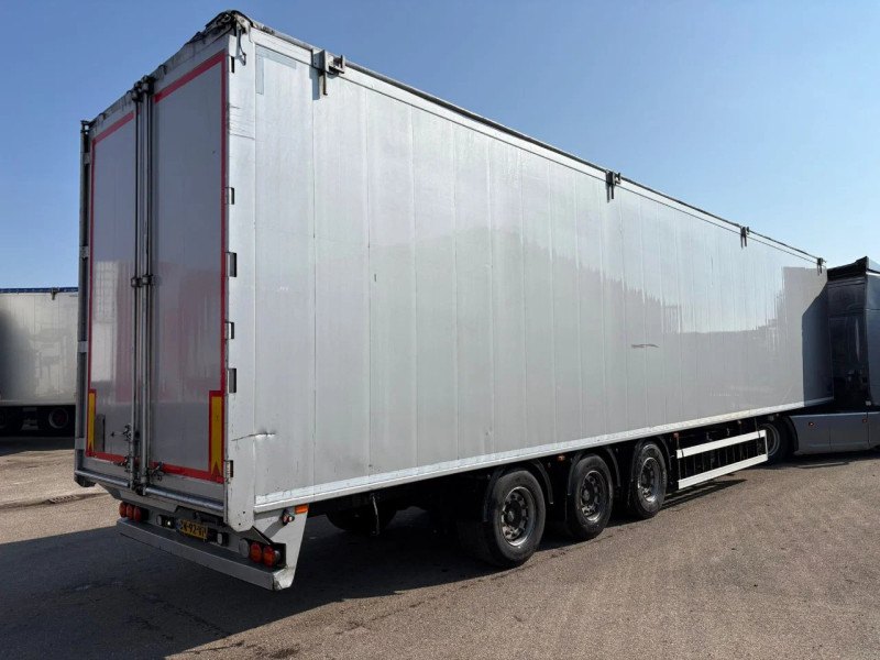 Knapen Trailers K100 97 m³ Cargo Floor 10 mm, 3 years old, Liftas, APK/TÜV valid through September 2026