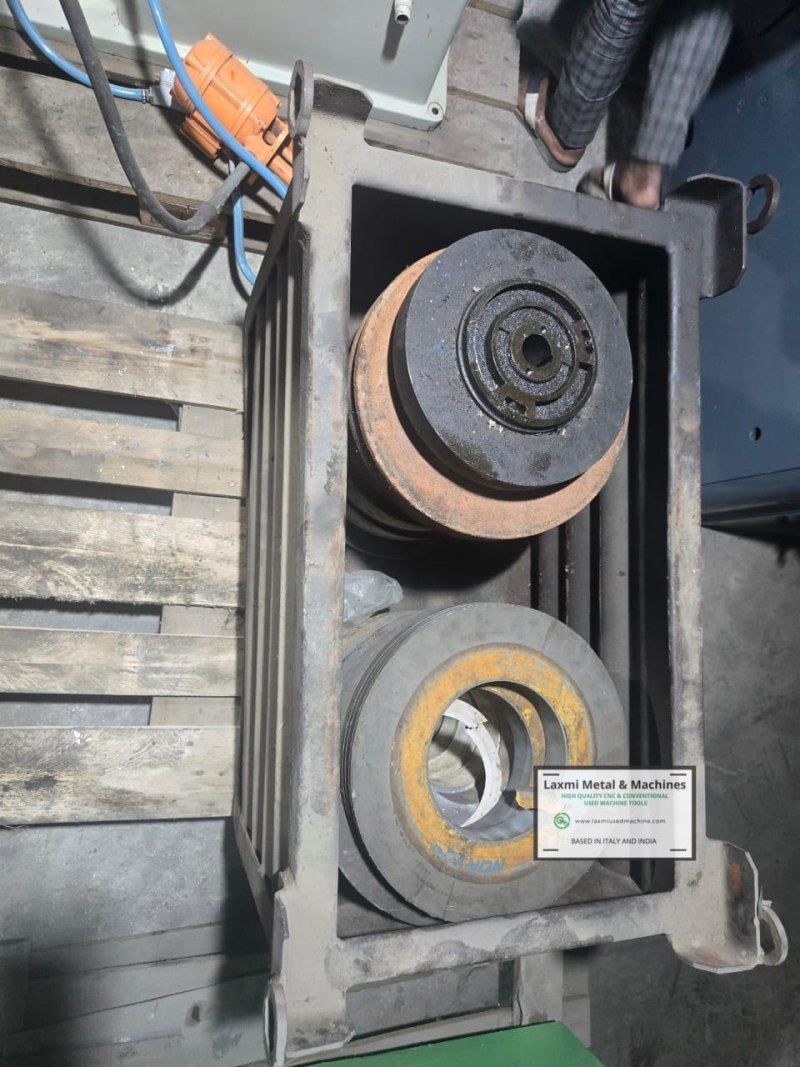 CYLINDRICAL GRINDER, CHURCHILL - 215 X 2000 - Laxmi Metal & Machines, Rohtak