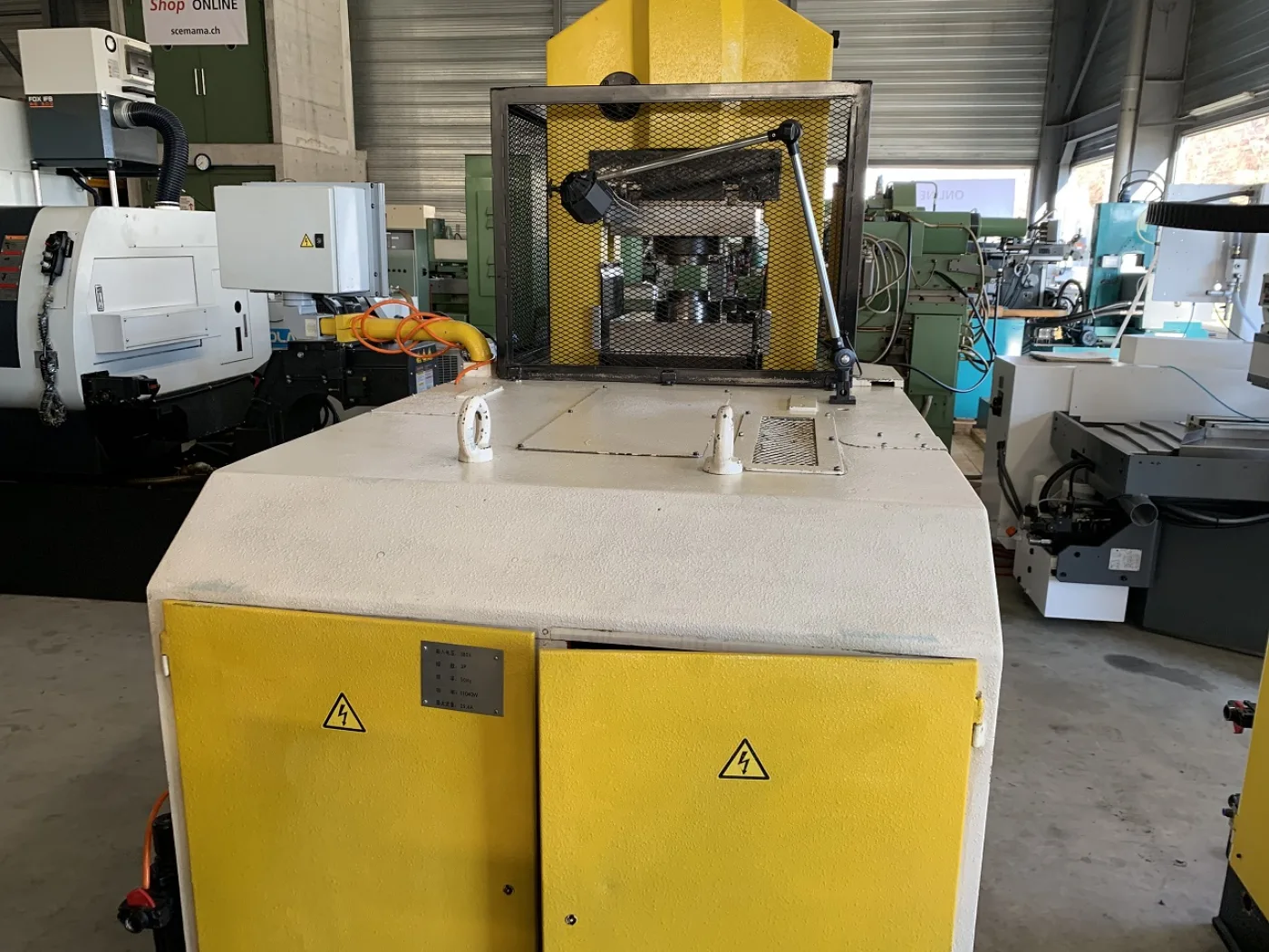 PRESSE A GENOUILLERE “GRABENER” TYPE GK 360 - 8