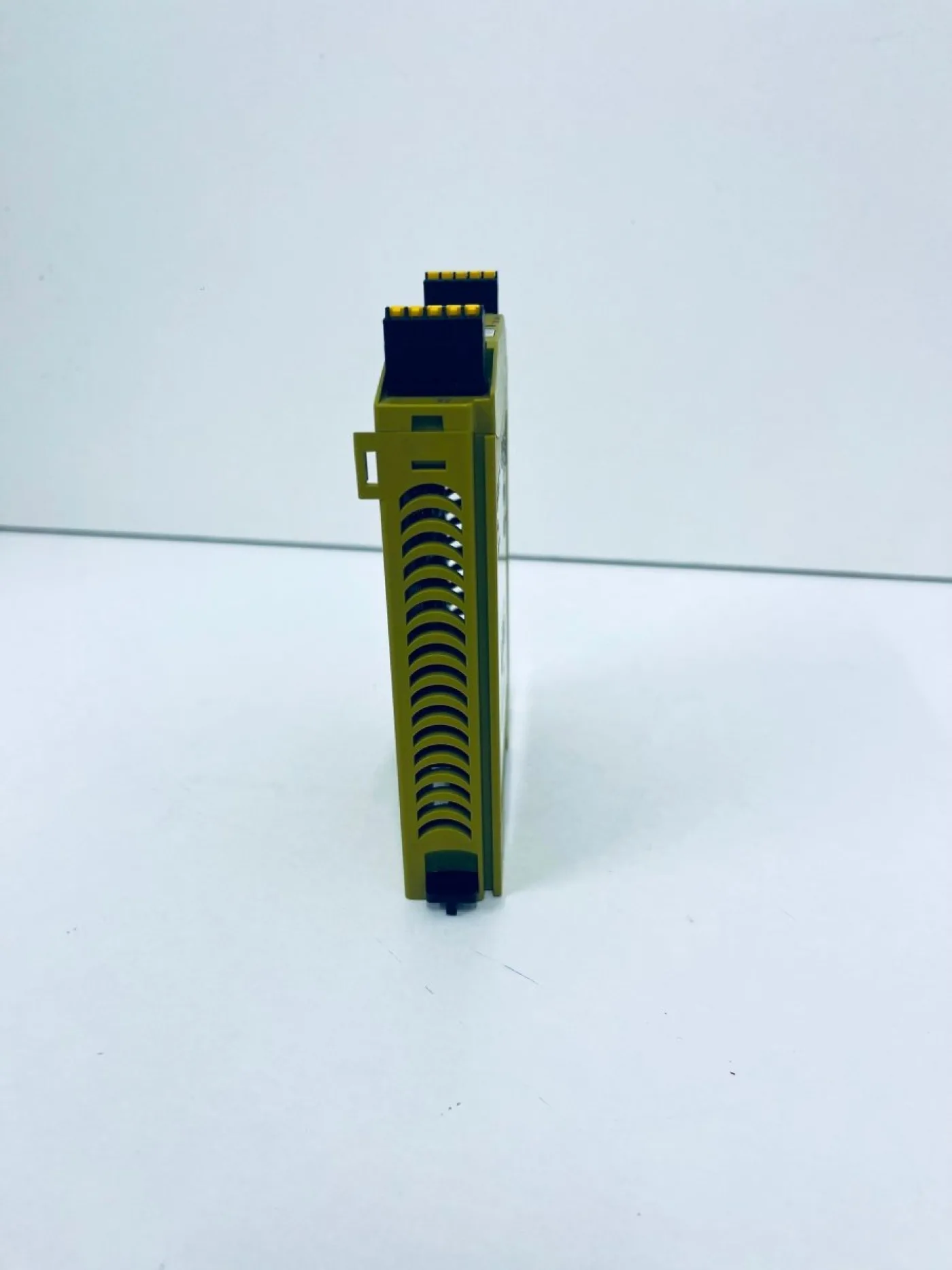 Pilz Sicherheitsmodul PN0Z mi2p - 2