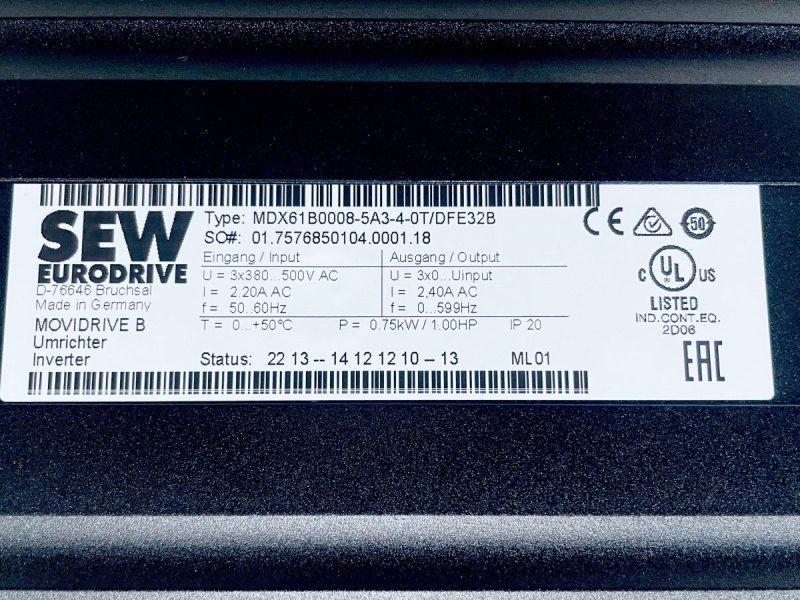 SEW Eurodrive MDX61B0008-5A3-4-0T Movidrive Umrichter mit BW090-P52B