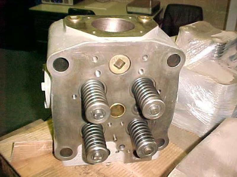 CYLINDER HEAD MWM TBD 440 OLD VERSION