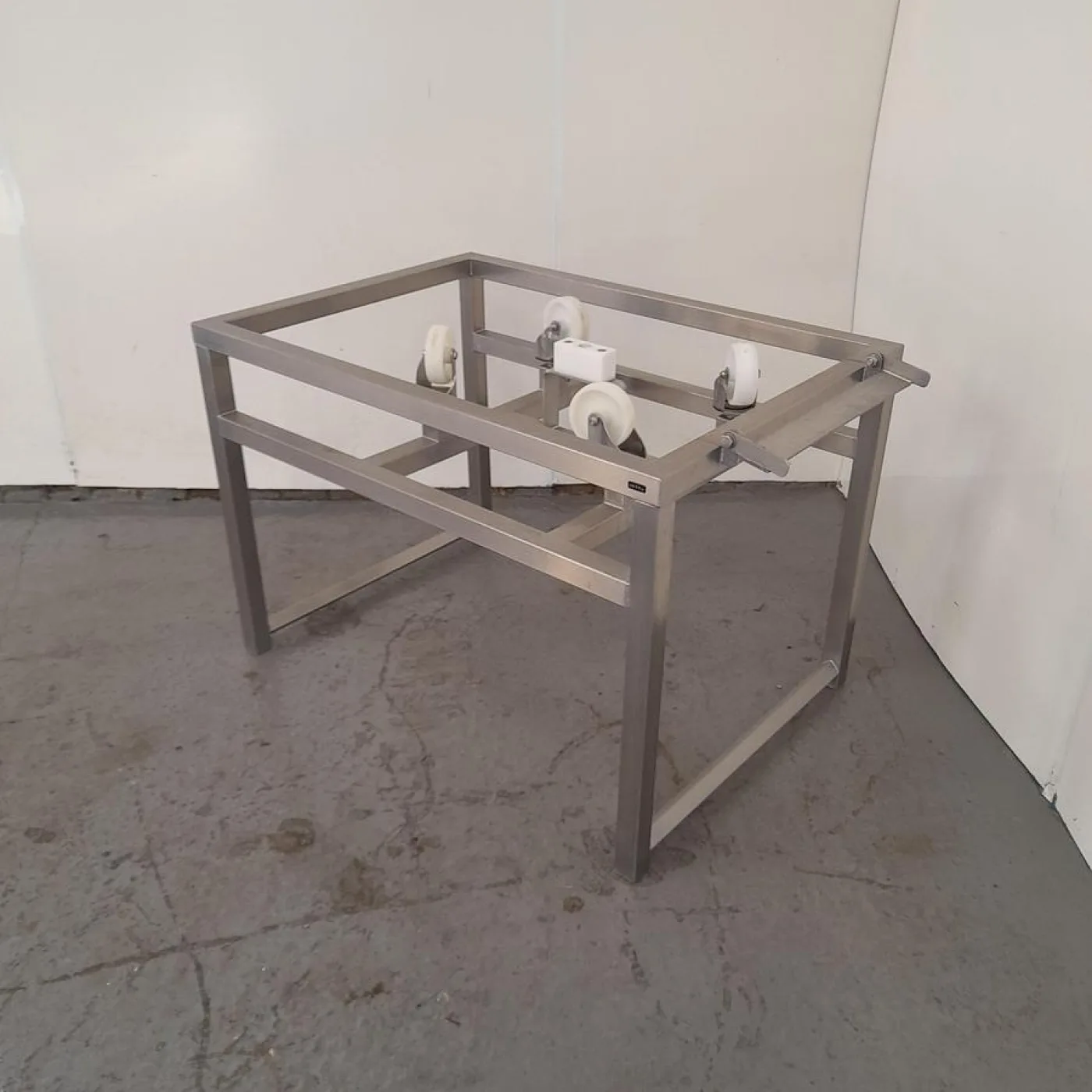 Box Rotation Stand - 3