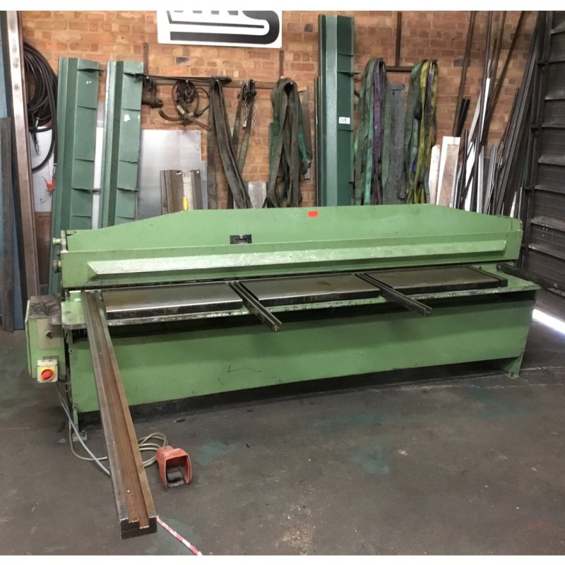 RAS 82.25 Power Guillotine 2540mm - WNS - W. Neal Services Ltd