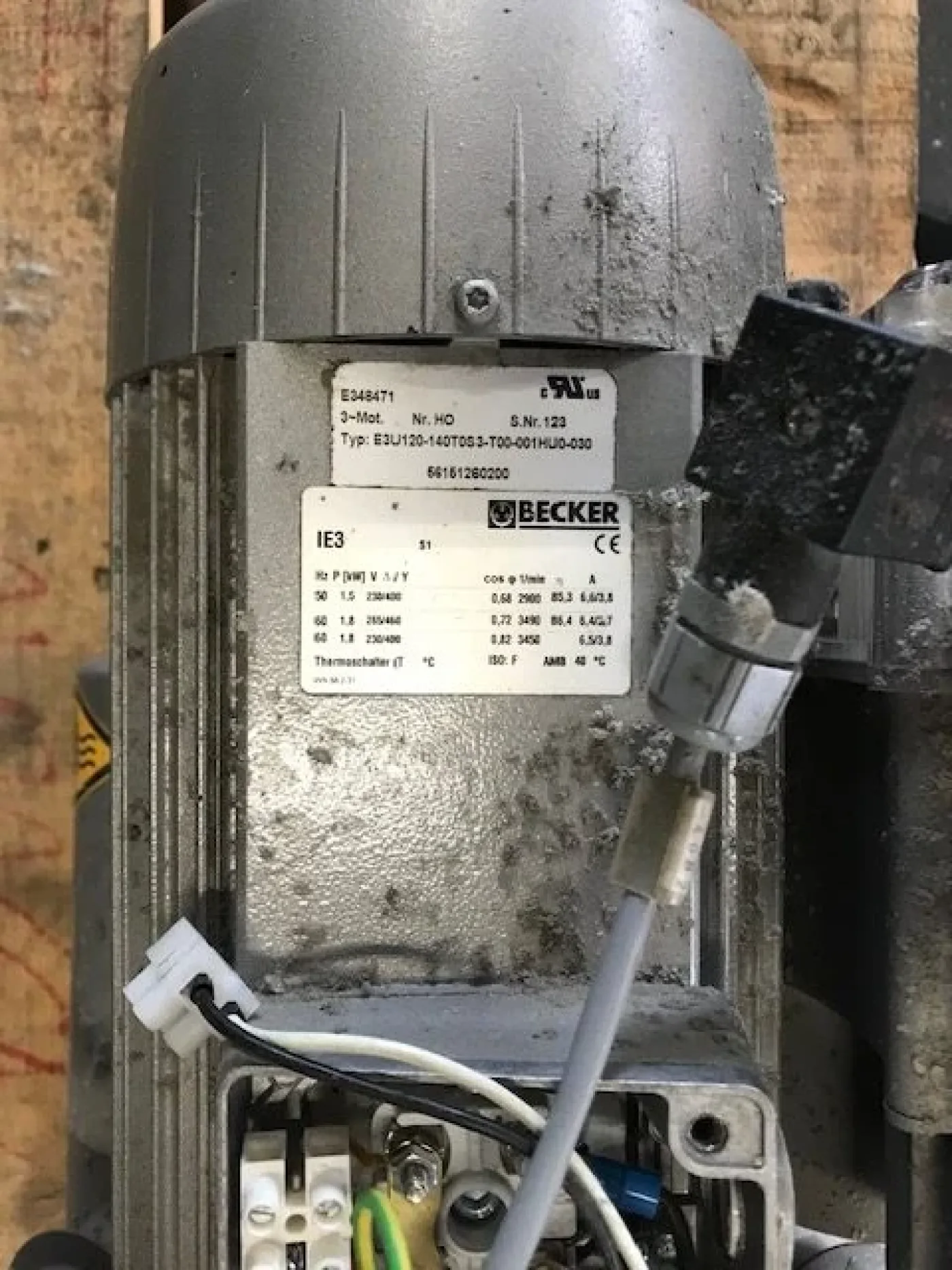 Becker SV 200/1 vacuum pressure pump side channel - 2