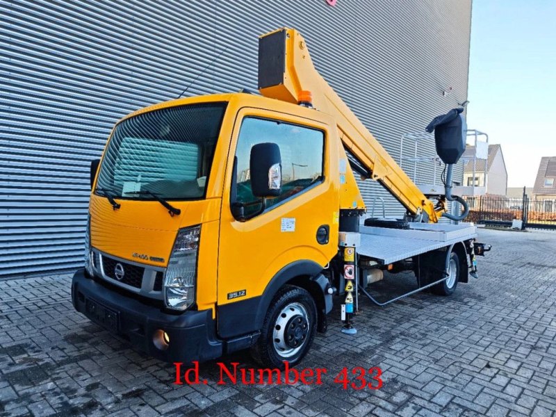 Nissan Cabstar 35.12 NT400 GSR E179T