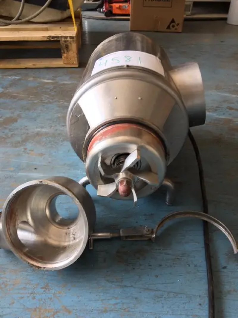 RECONDITIONED STAINLESS STEEL CENTRIFUGAL PUMP