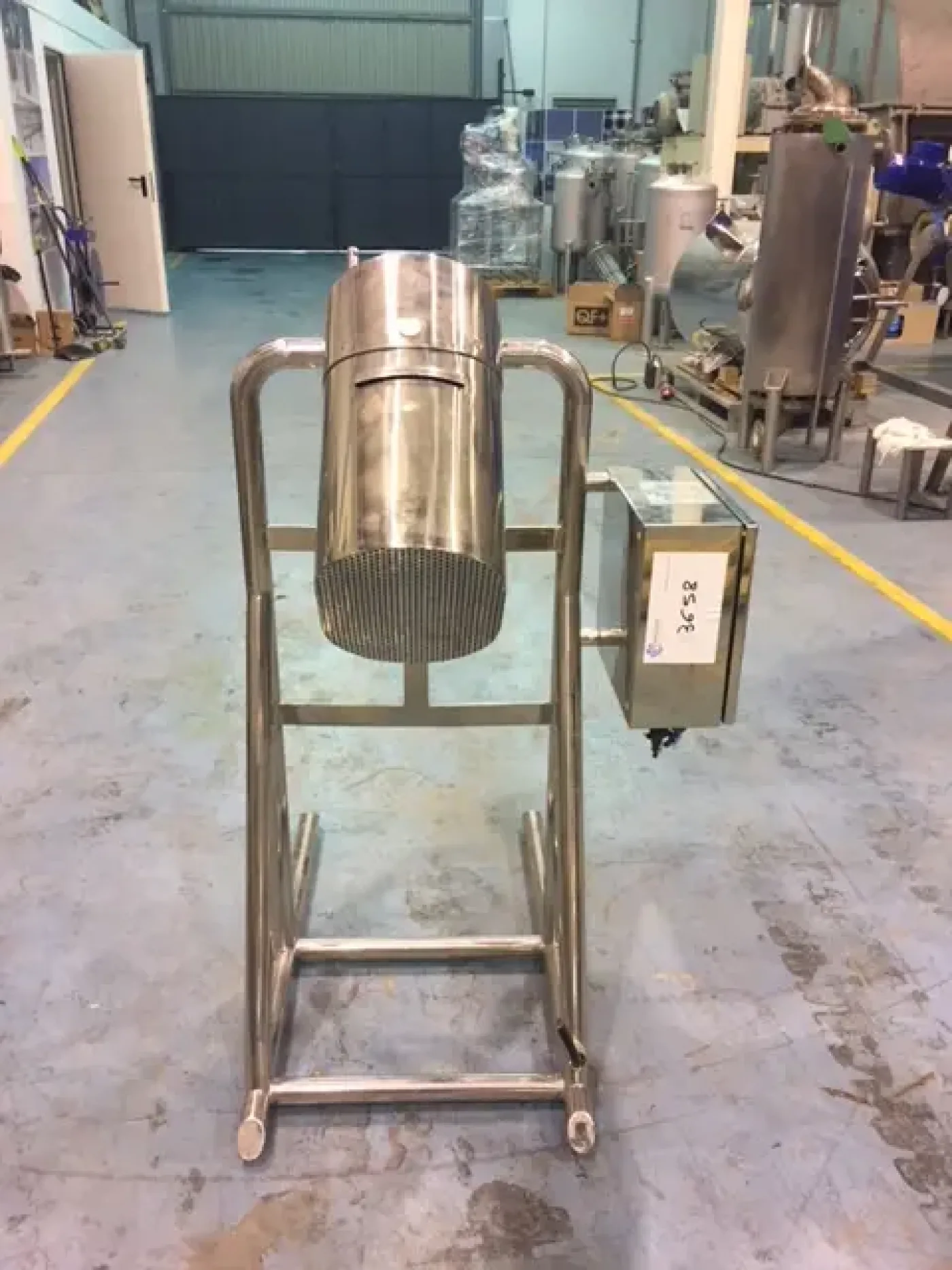 USED LABORTECNIC TR-80 STAINLESS STEEL SIEVER MACHINE - 3