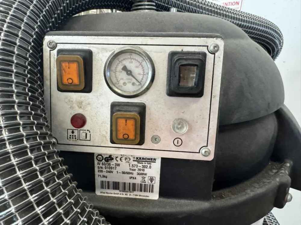 2010 Kärcher professional Industrial wet/dry vacuum cleaner