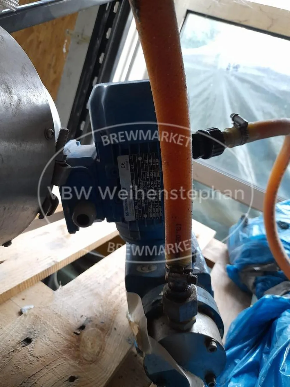 Piston pump