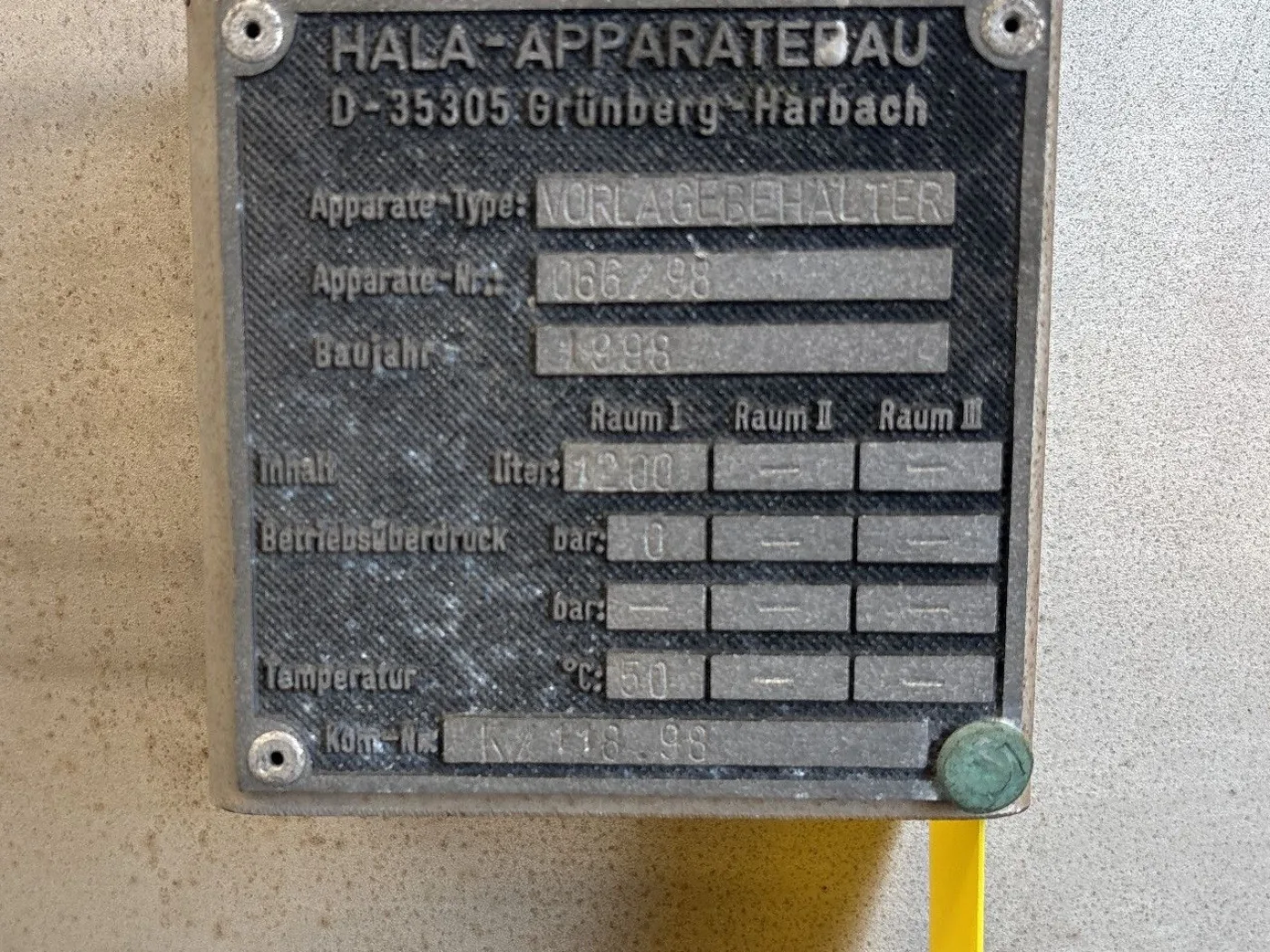 Hala 1200 l - Vertical tank - 3