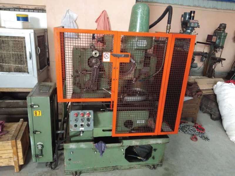 Zahnradformmaschine, LORENZ - SV00 - Laxmi Metal & Machines, Rohtak