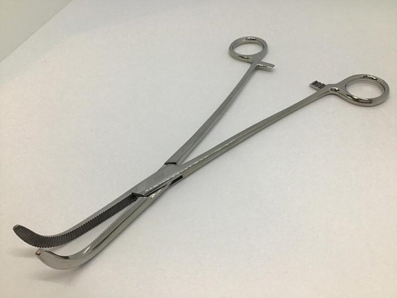 O'Shaughnessy Forcep Curved 215mm