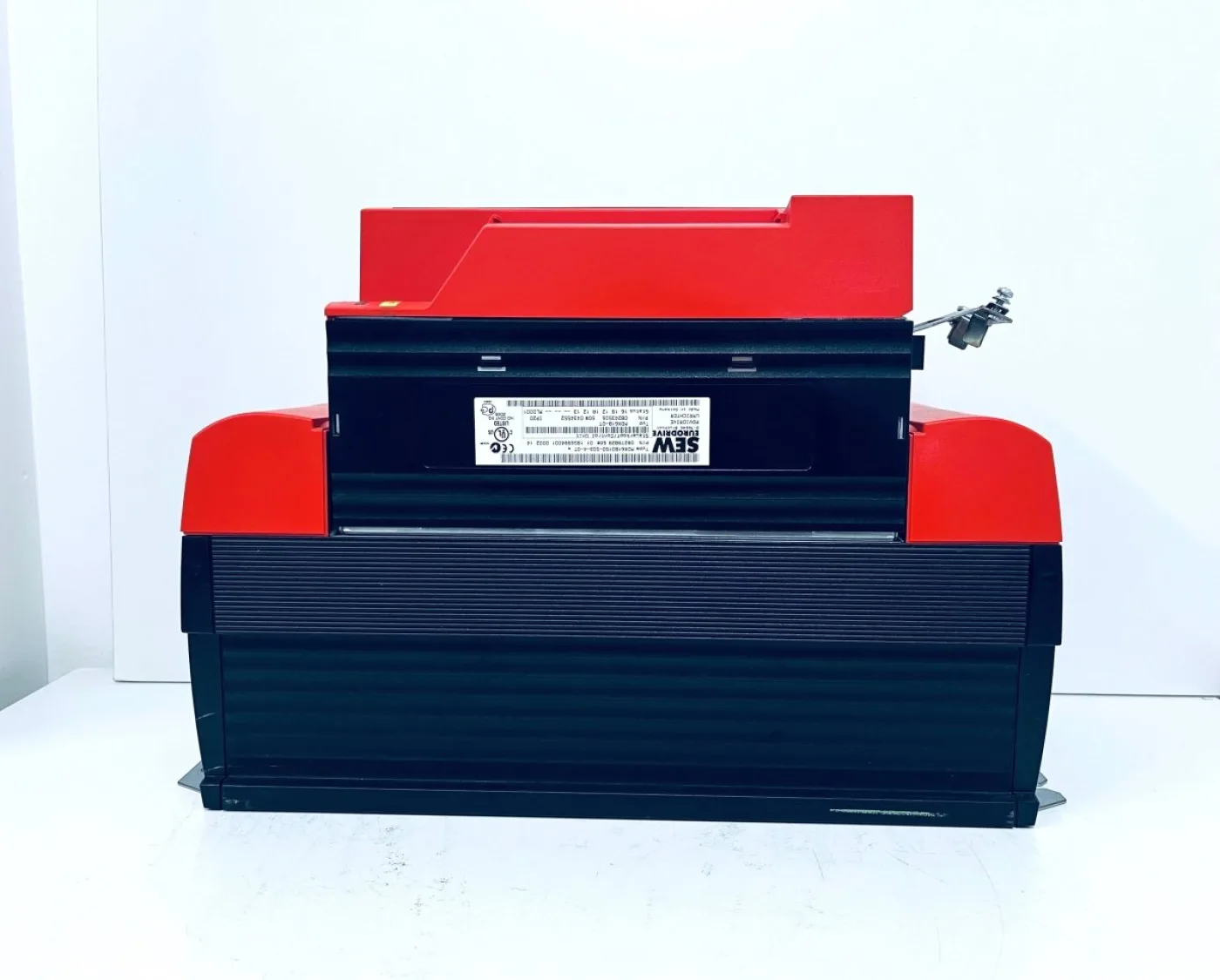 SEW Eurodrive MDX61B0150-503-4-0T Movidrive B Umrichter 0434552 - 1