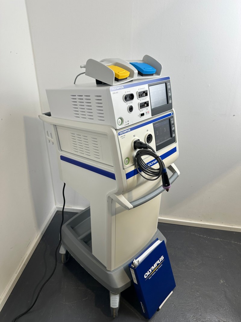 Olympus HF-Generator ESG-400 & Ultraschallgenerator USG-400 & Fahrwagen TC-E400