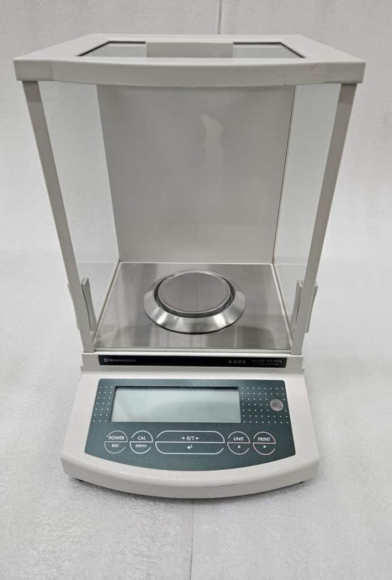 Shimadzu AX80 Analytische balans