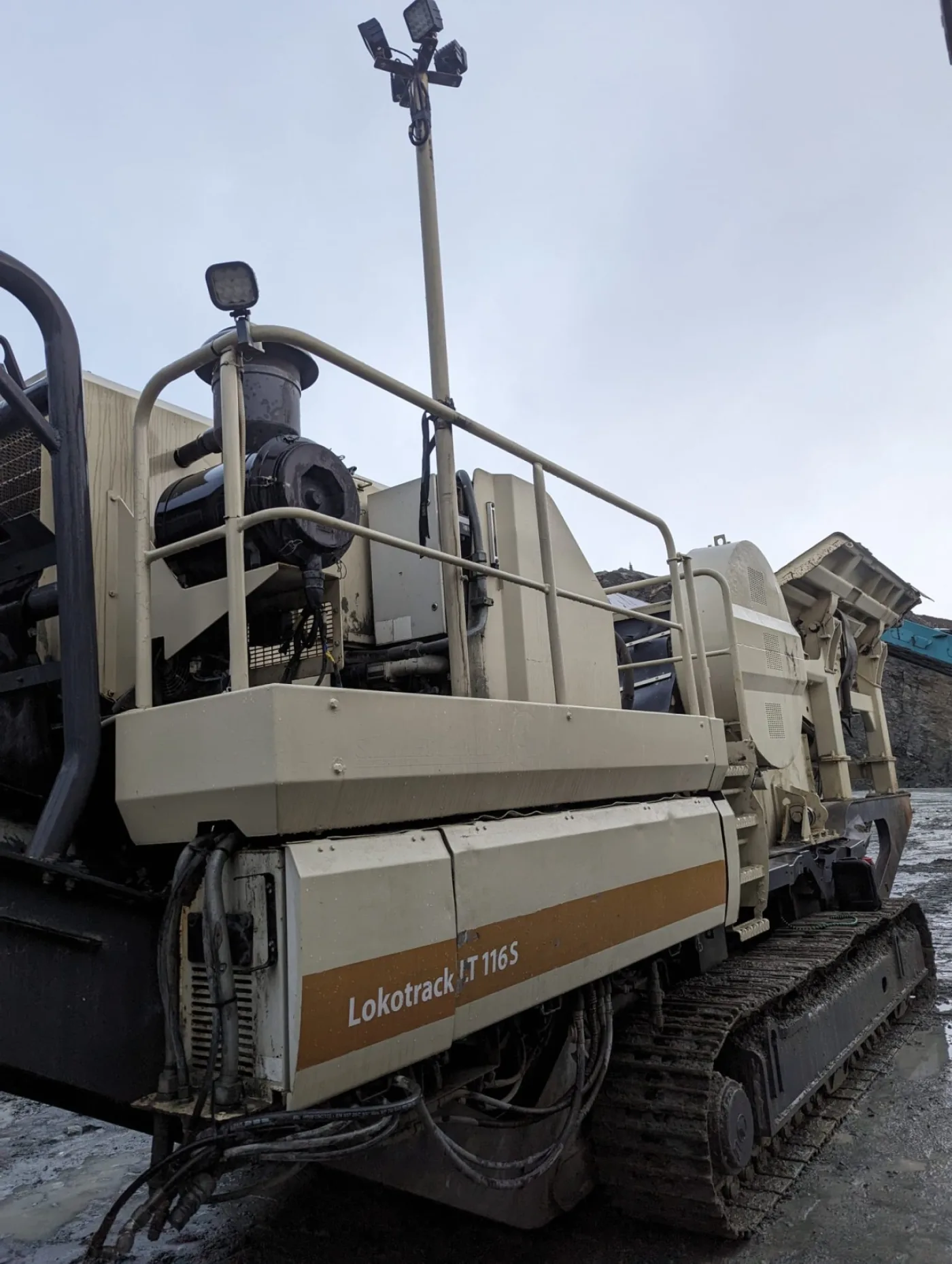 Sandvik QS331 Cone Crusher - 7