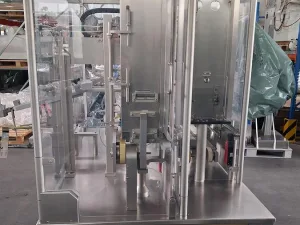 Inova Pharma SH 210 Abfüll- und Verschließmaschine