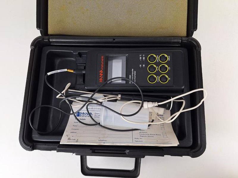 Hanna Instruments HI 9060 Waterproof Thermistor Thermometer
