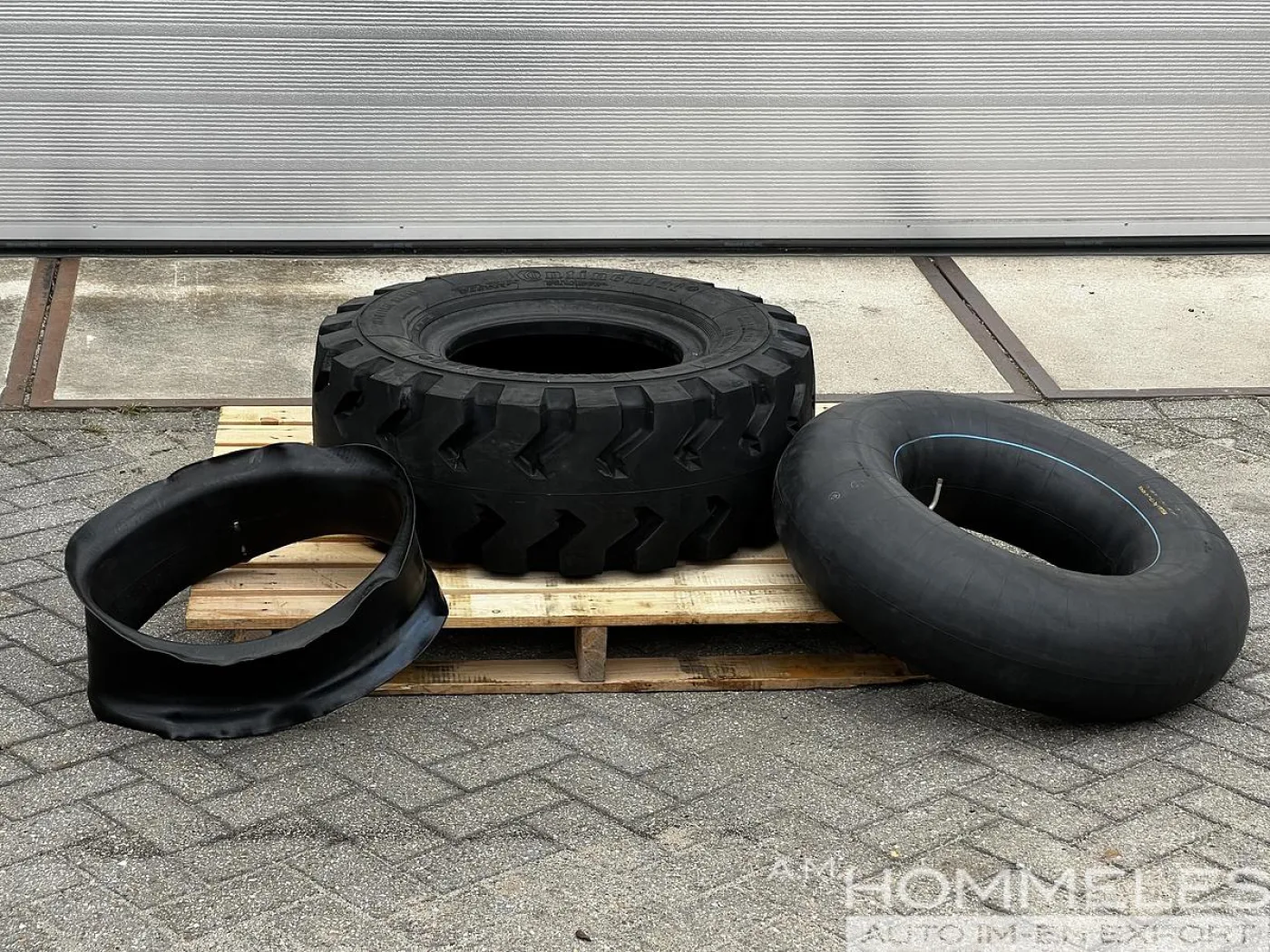 Continental 315/70R15 (300-15) 22PR - 7