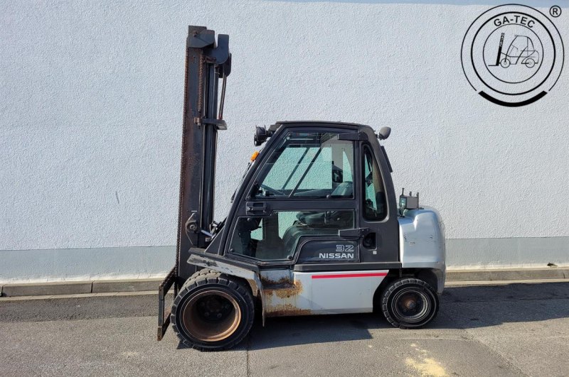 Nissan YG1D2A320