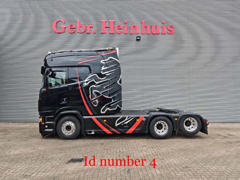 Scania S580 V8 6x2 Longline Showtruck!