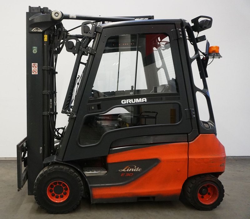 Frontstapler Linde E 30 387 (2018)
