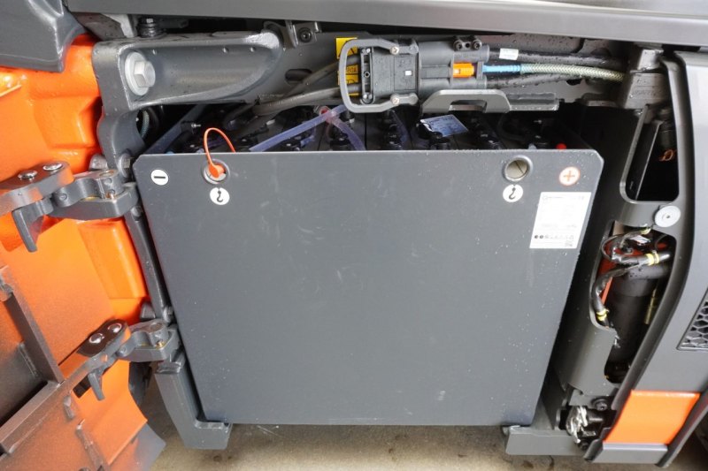 Frontstapler Linde E 30 1252