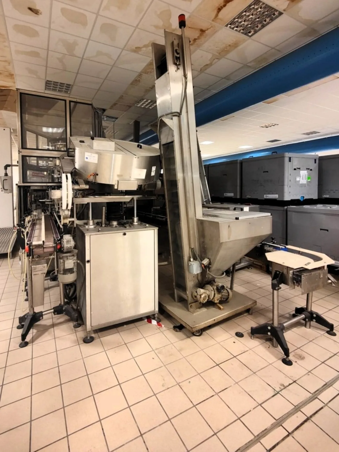 LINEA DI RIEMPIMENTO LIQUIDI – RONCHI – MOD. ROTOTECH EXACTA - 2