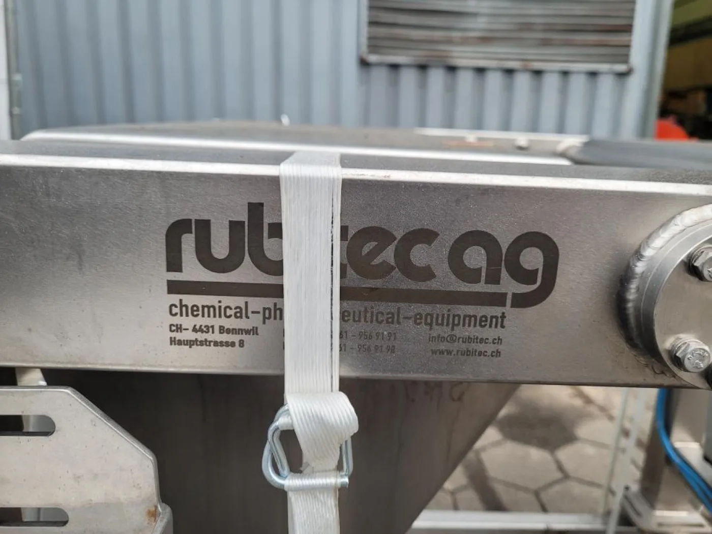 2014 Rubitec AG Powder containment docking station - 4