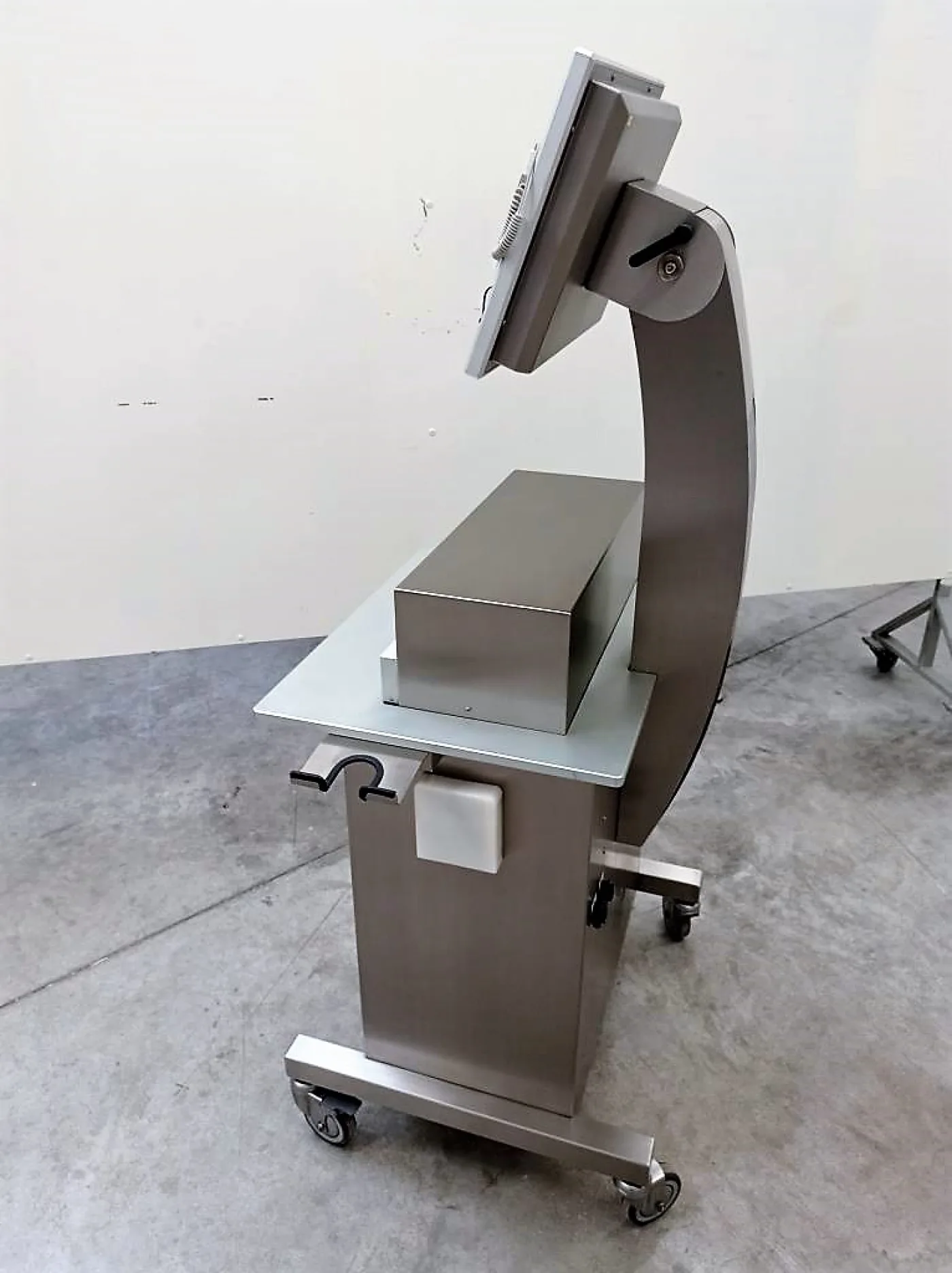 SISTEMA DI VISIONE E DI CONTROLLO – ANTARES VISION – MOD. SEMIAUTOMATIC STATION 125 - 2