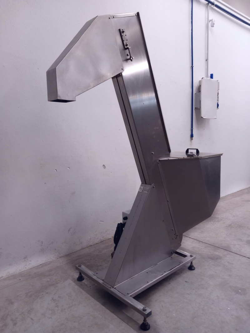 ELEVATORE A TRAMOGGIA – VASQUALI