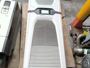 WALL-MOUNTED ENCLOSURE COOLING UNIT RITTAL BLUE e+ SK3189940